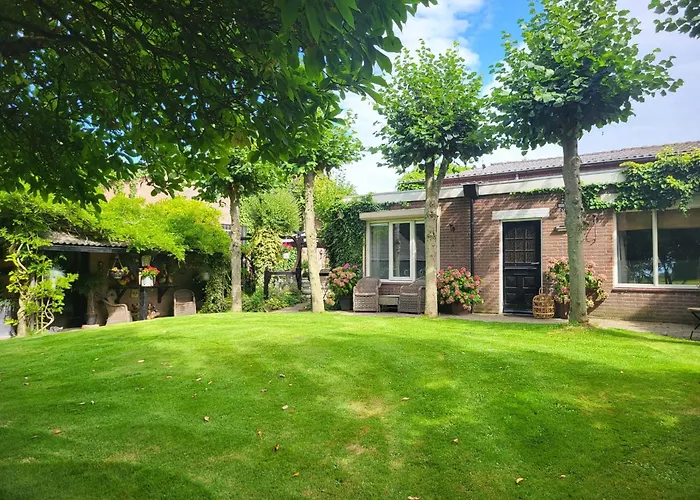 B&B De Vrijheid En De Ruimte In Steenbergen